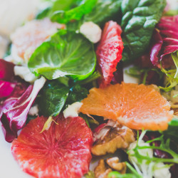 Orange salad with walnuts and goat cheese