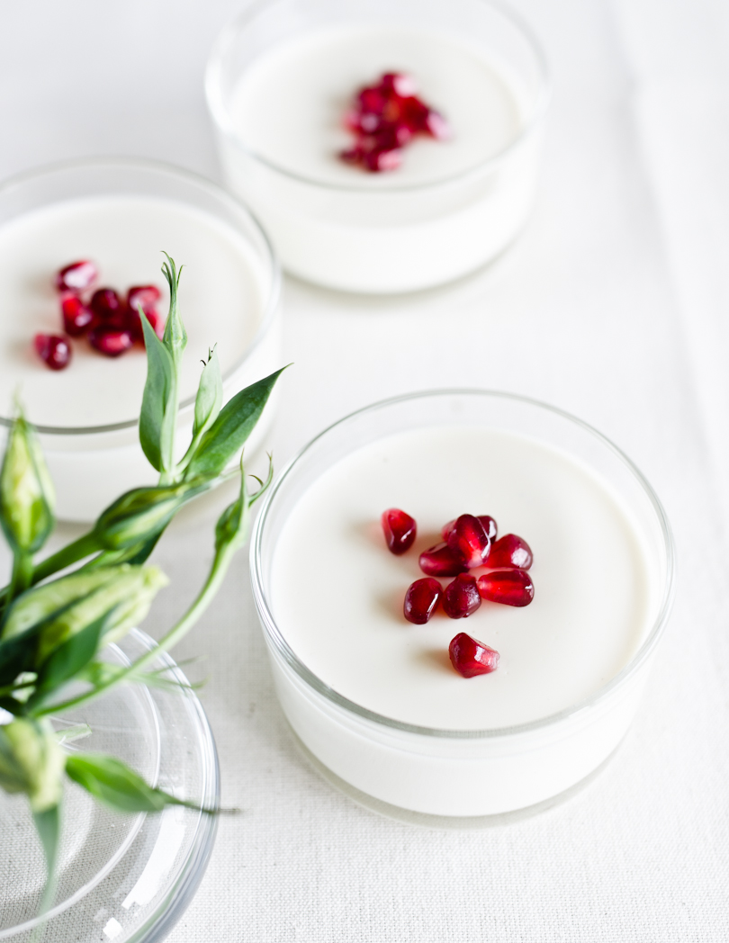 Keefiri panna cotta